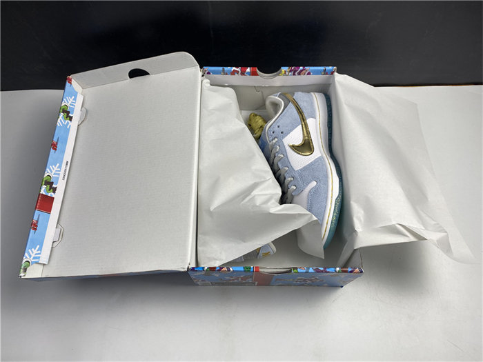 NK SB Dunk Low Sean Cliver DC9936-100