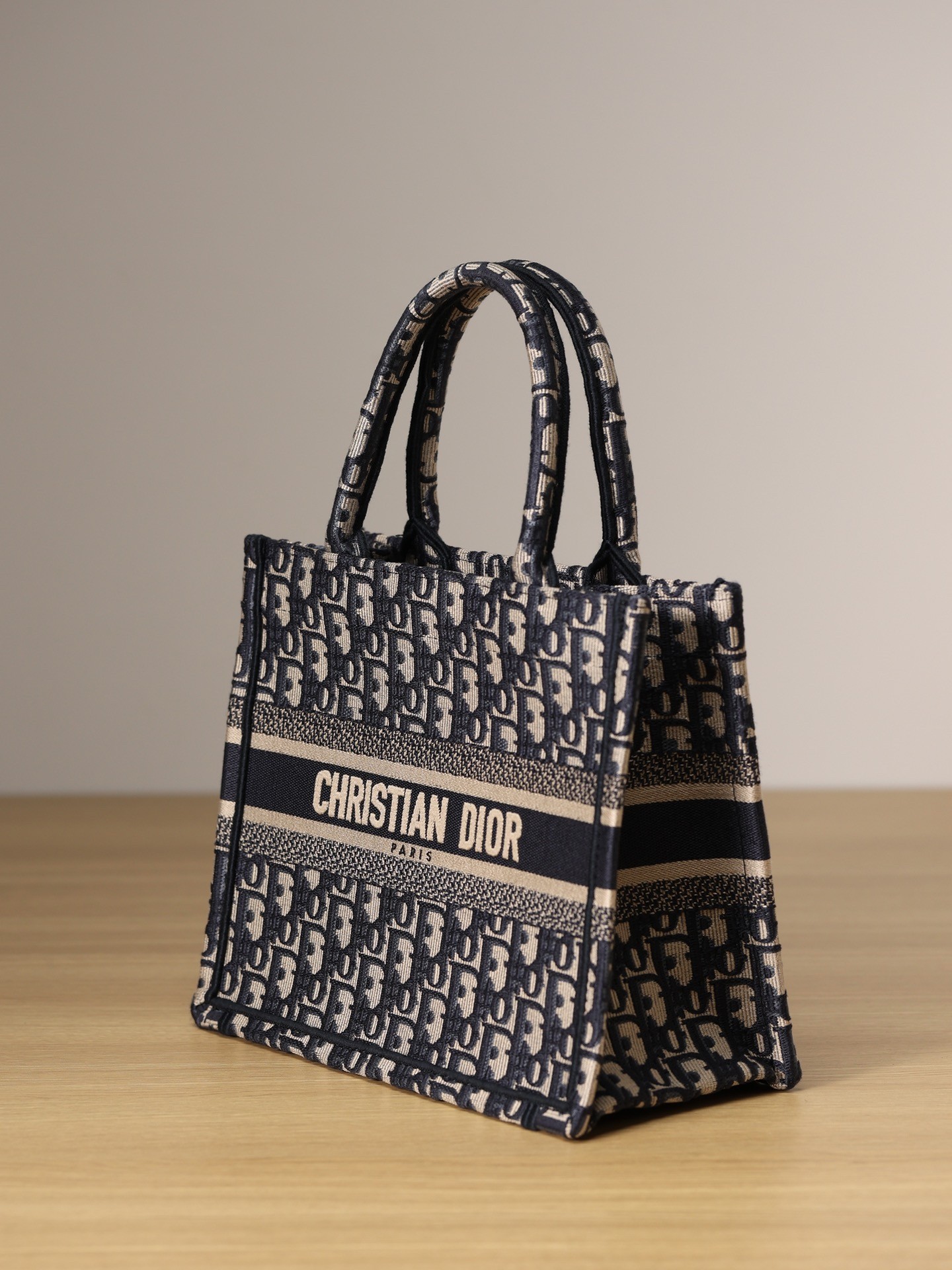 DR BOOK Tote 26.5x21x14cm