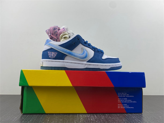 NK SB Dunk Low Born x Raised One Block At A Time FN7819-400