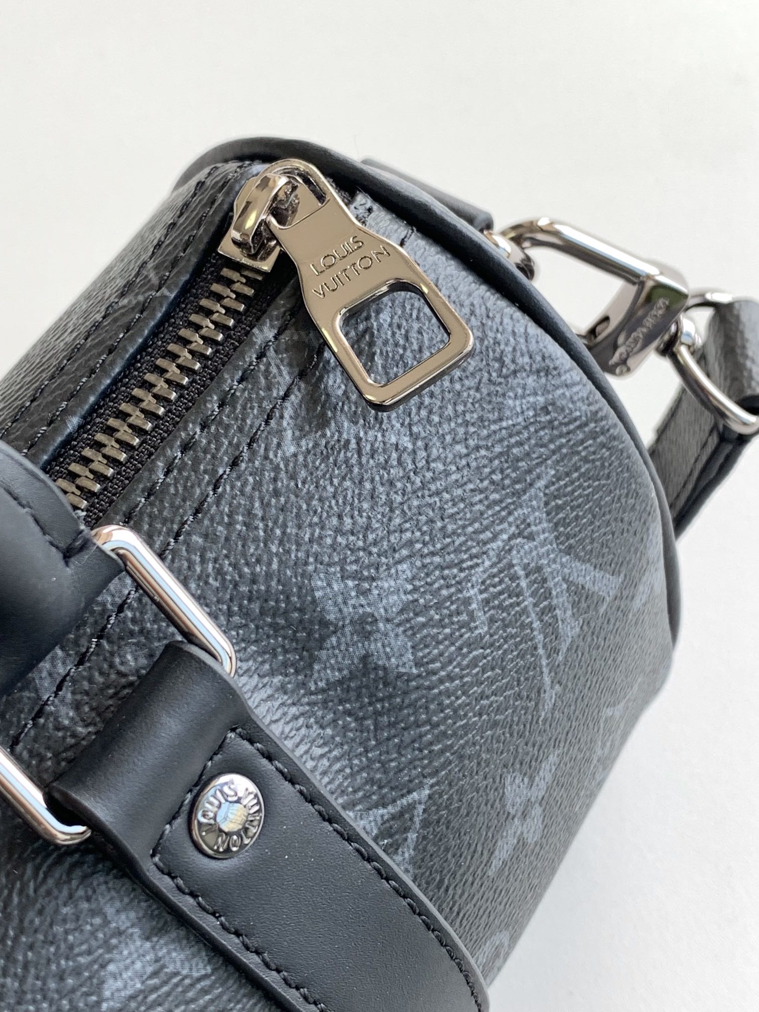Woman’s Handbag 8.3″x4.7″x3.5″ BB-918000599