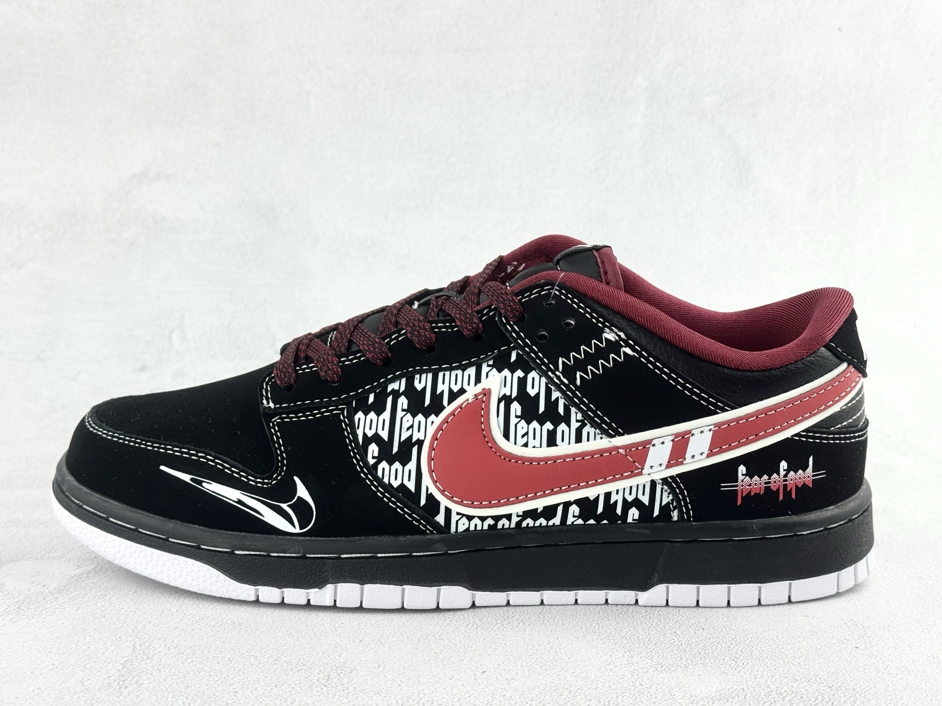 NK SB Dunk Low KK1333-051