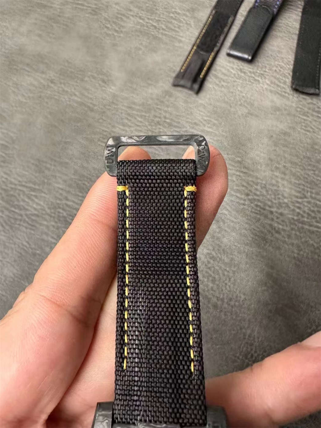 DiW Carbon Yellow Submariner – VSF 40mm Forged Carbon (VS3135)