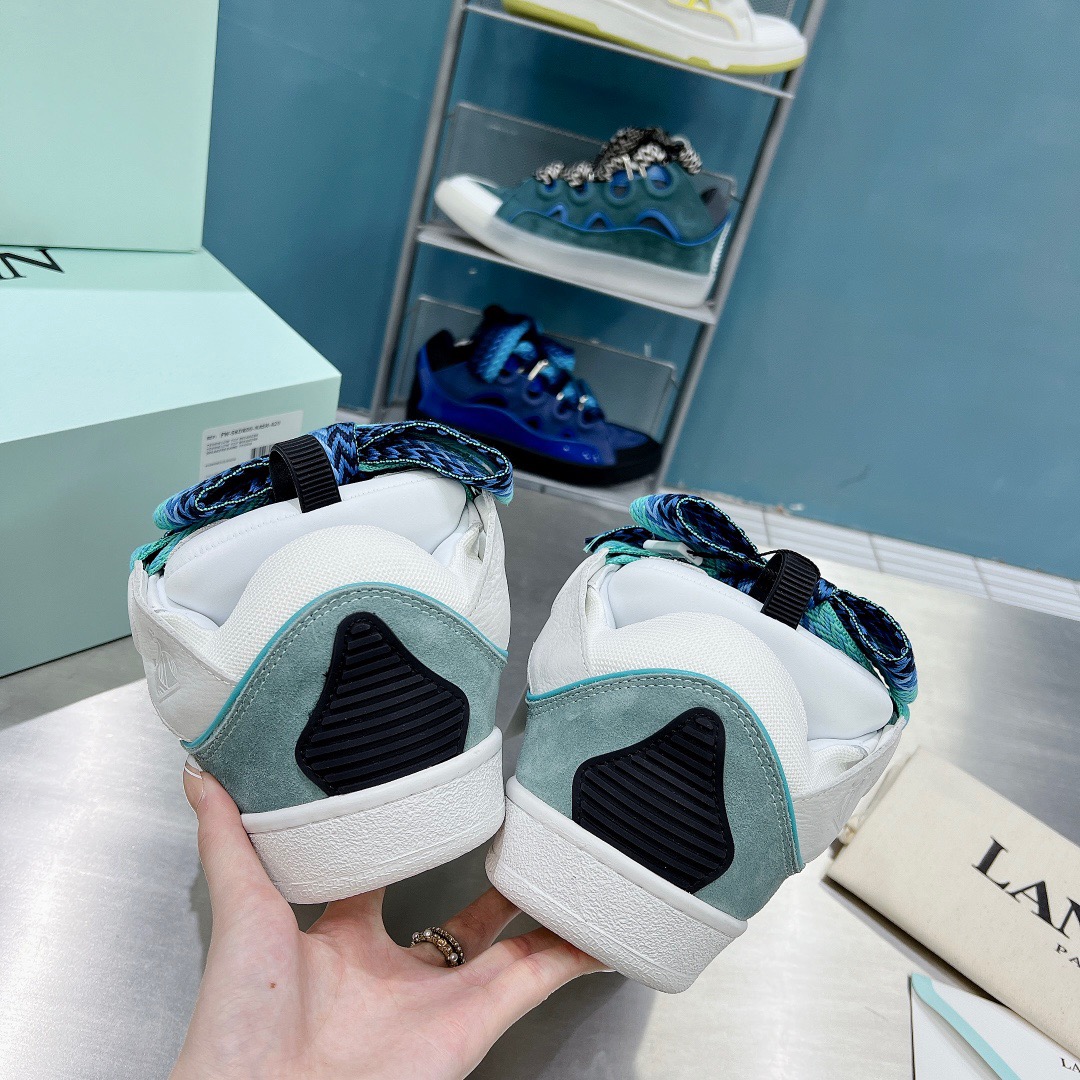 LAN Curb Sneaker 15