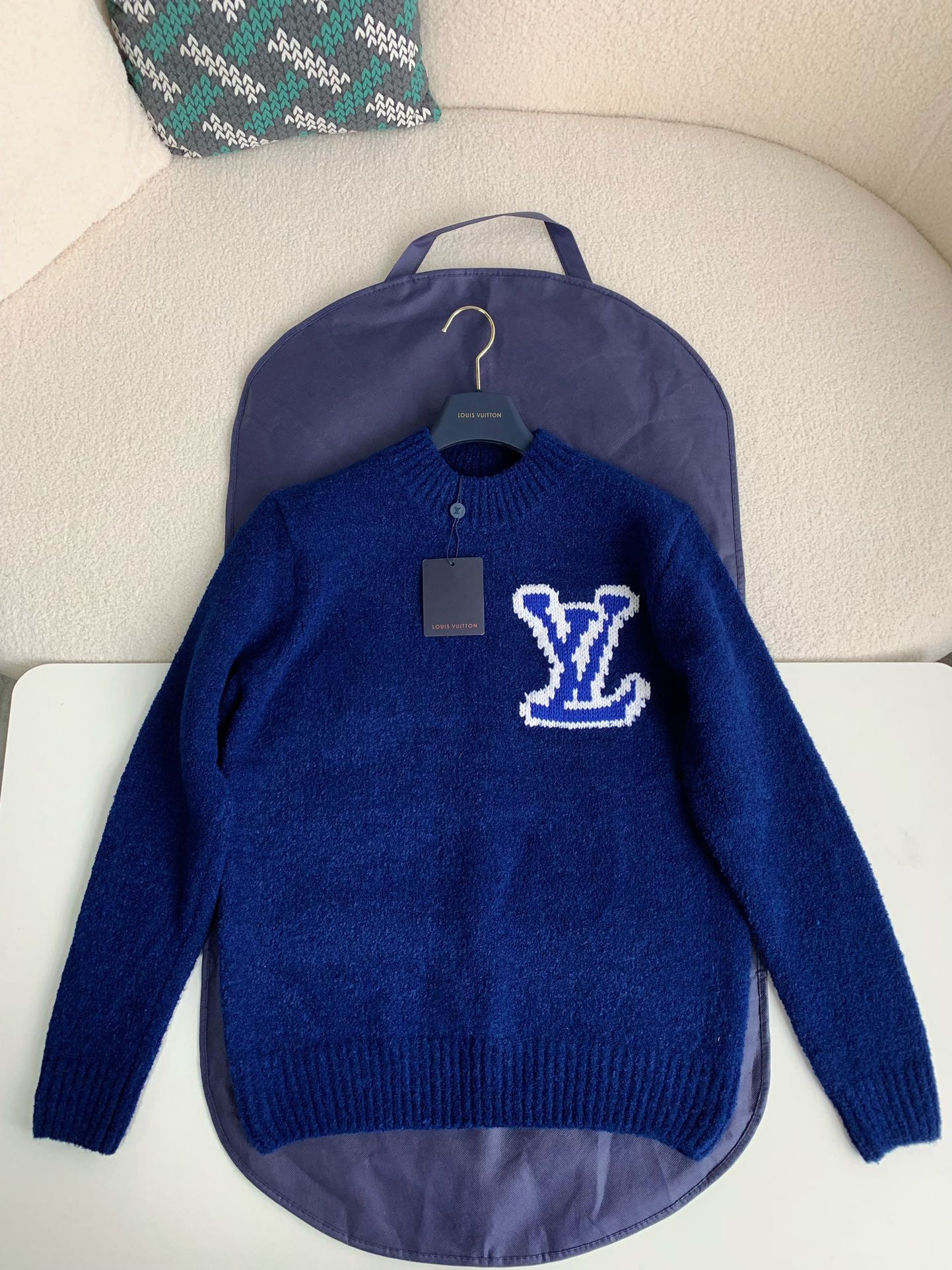 LV 23FW Sweater