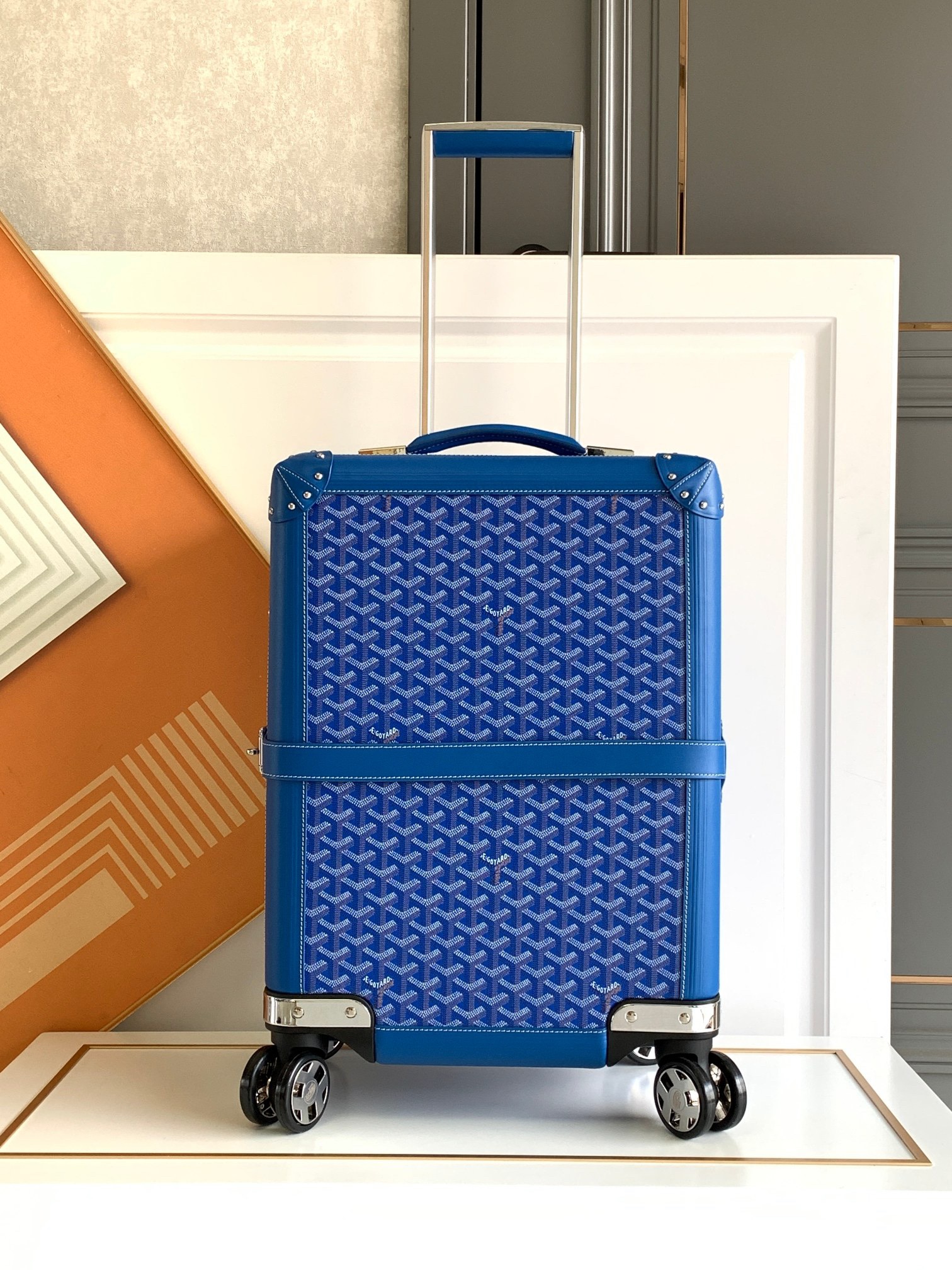 GY Boarding box 36*24*50cm