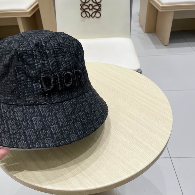DR hat