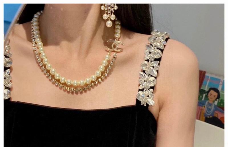 Chanell Necklace