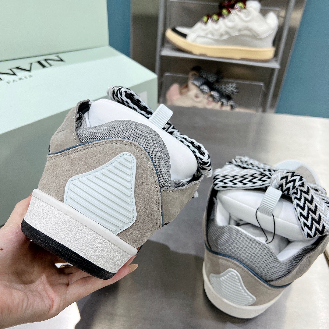 LAN Curb Sneaker 22