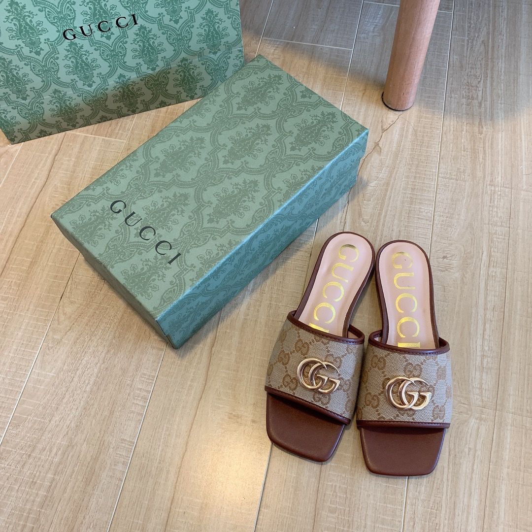 Brown Canvas Embossed Flat Slippers LX-872037