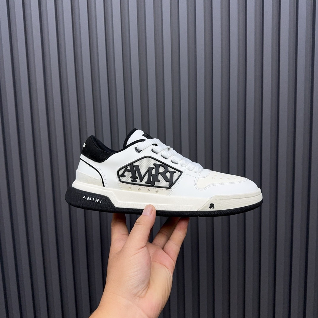 AMRI Sneakers