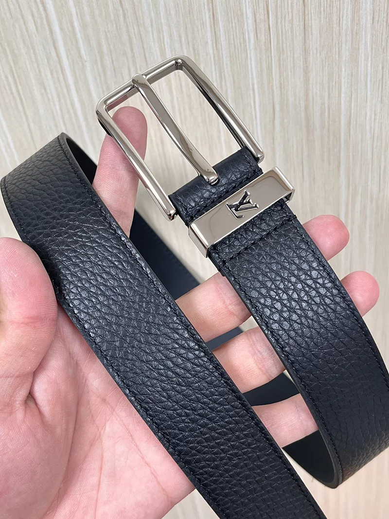 Wide1.4″ Calfskin Genuine Leather Reversible Man’s Belt PD-69000104