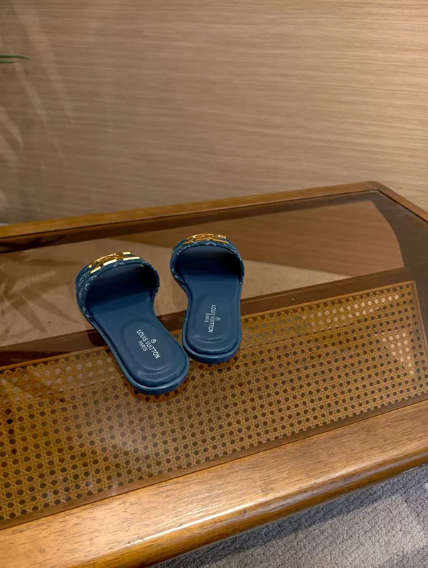 Fashion Flat Slippers LX-6712901