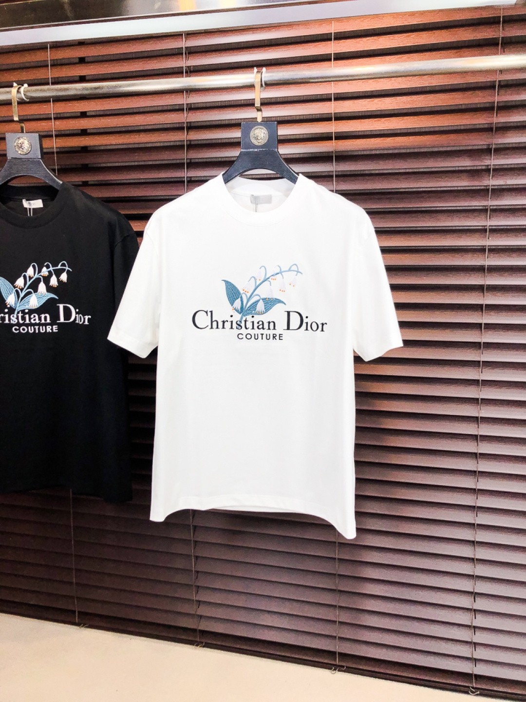 DR T-shirt（Multiple colors）