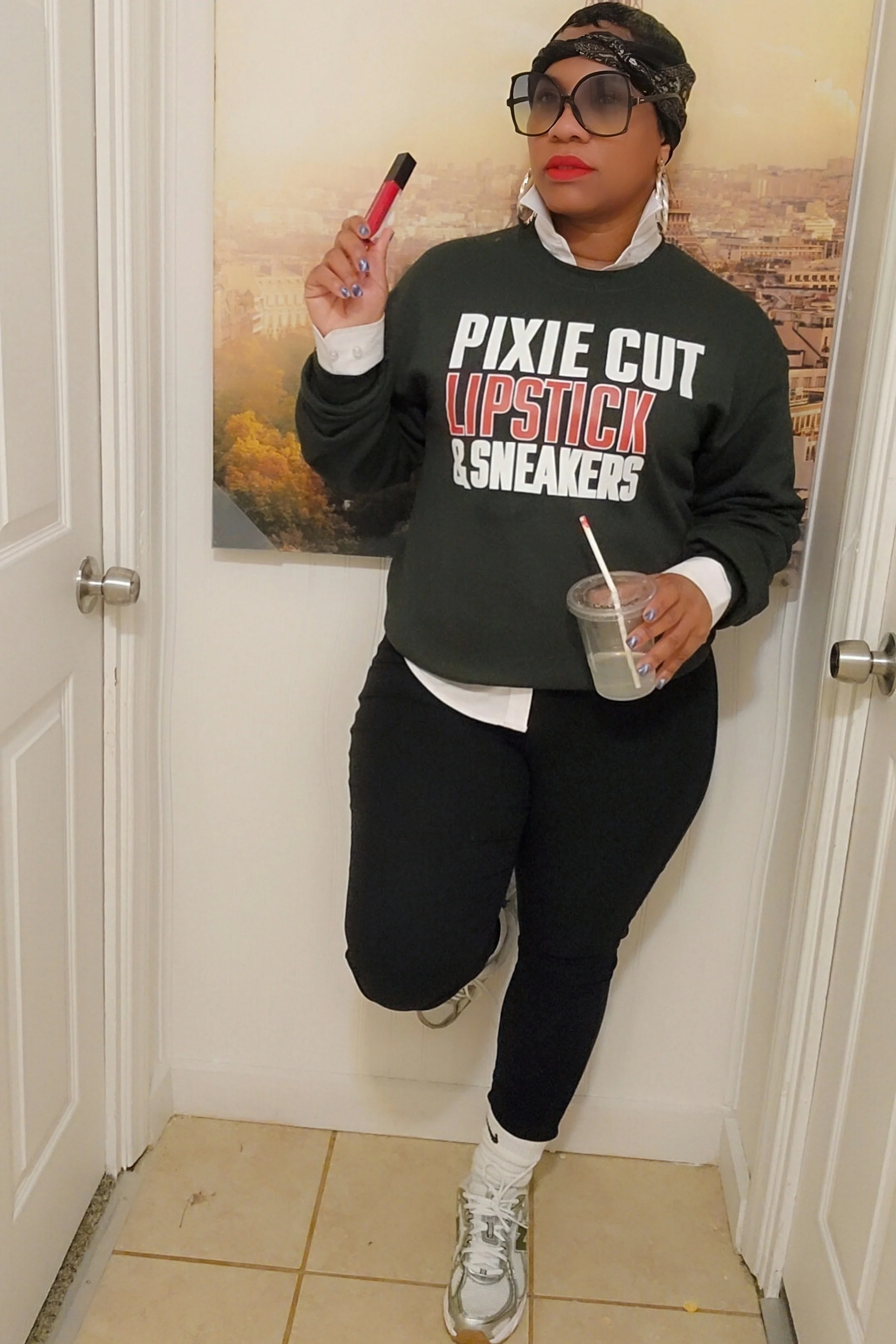 Pixie Cut, Lipsitck, & Sneakers Sweatshirt (grn)