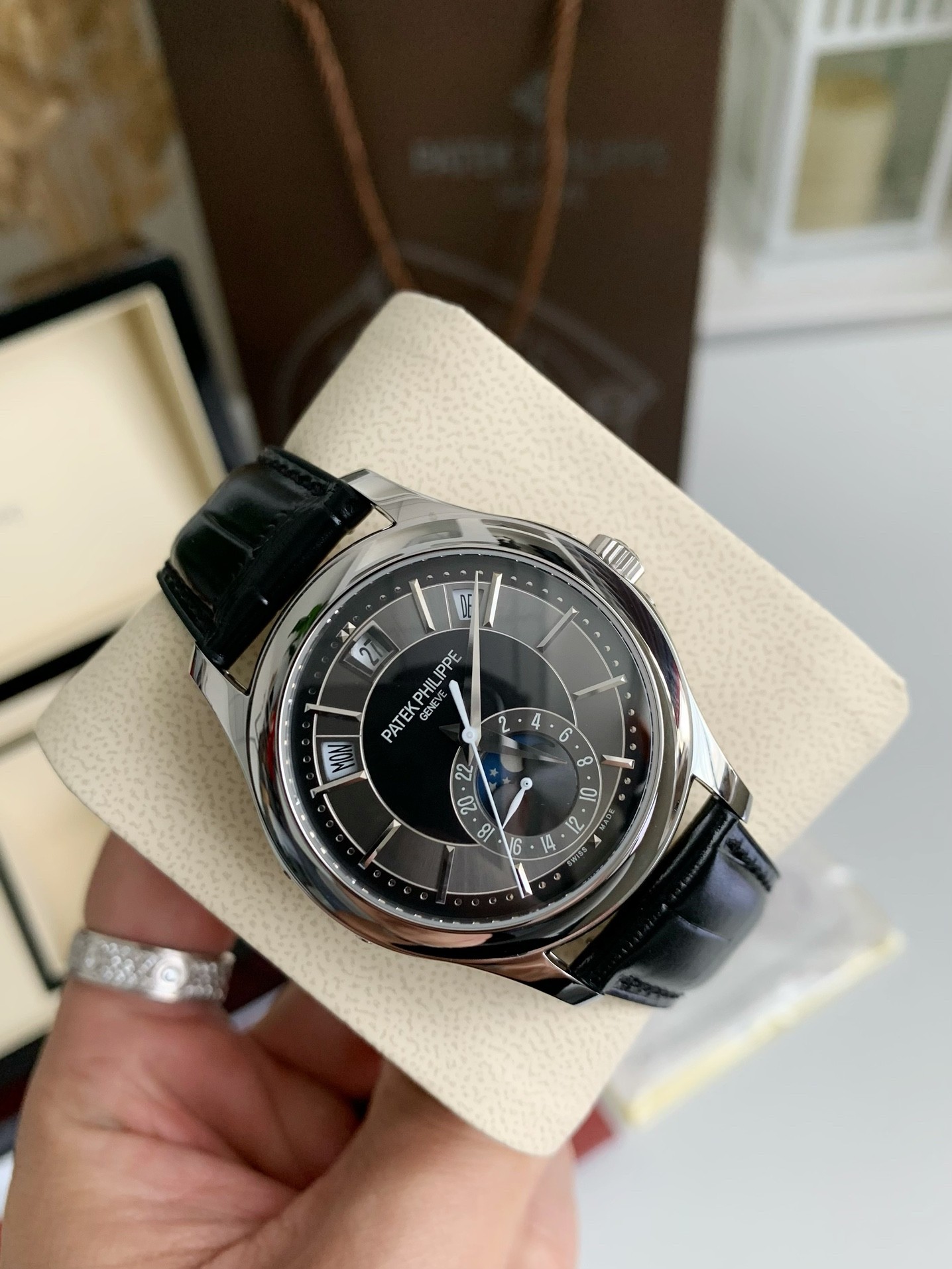 PP 5205G-013 series watch