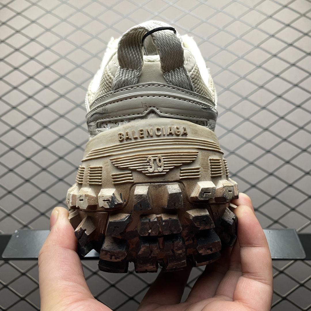 BLCG DEFENDER RUBBER
