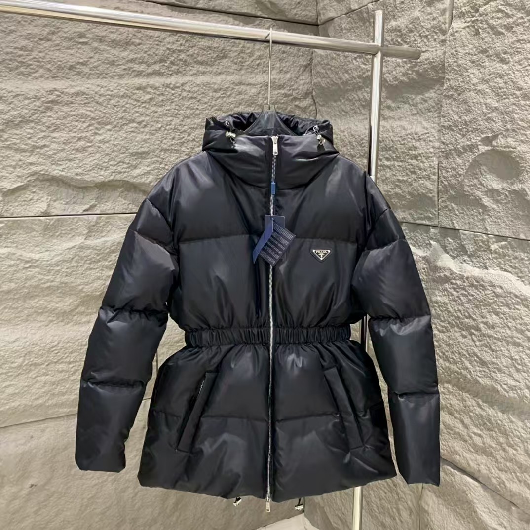 PRD logo stand collar down jacket（ Women's style）