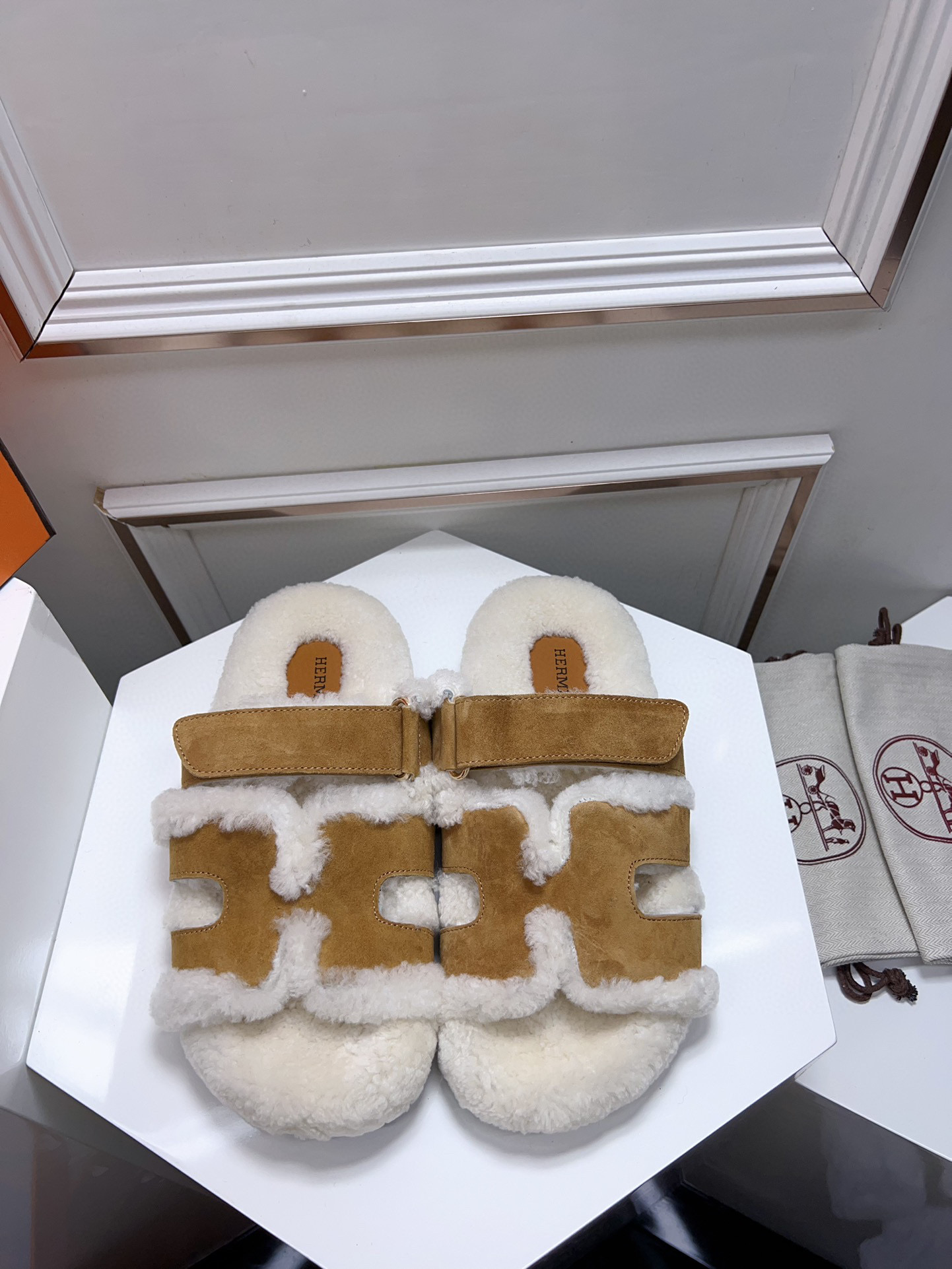 Fashion Winter Fleece Sandals With Adjustable Straps LX-872097