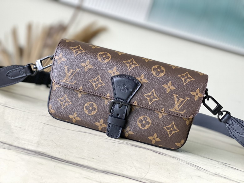LV  Messenger Bags Size：22x12x6cm