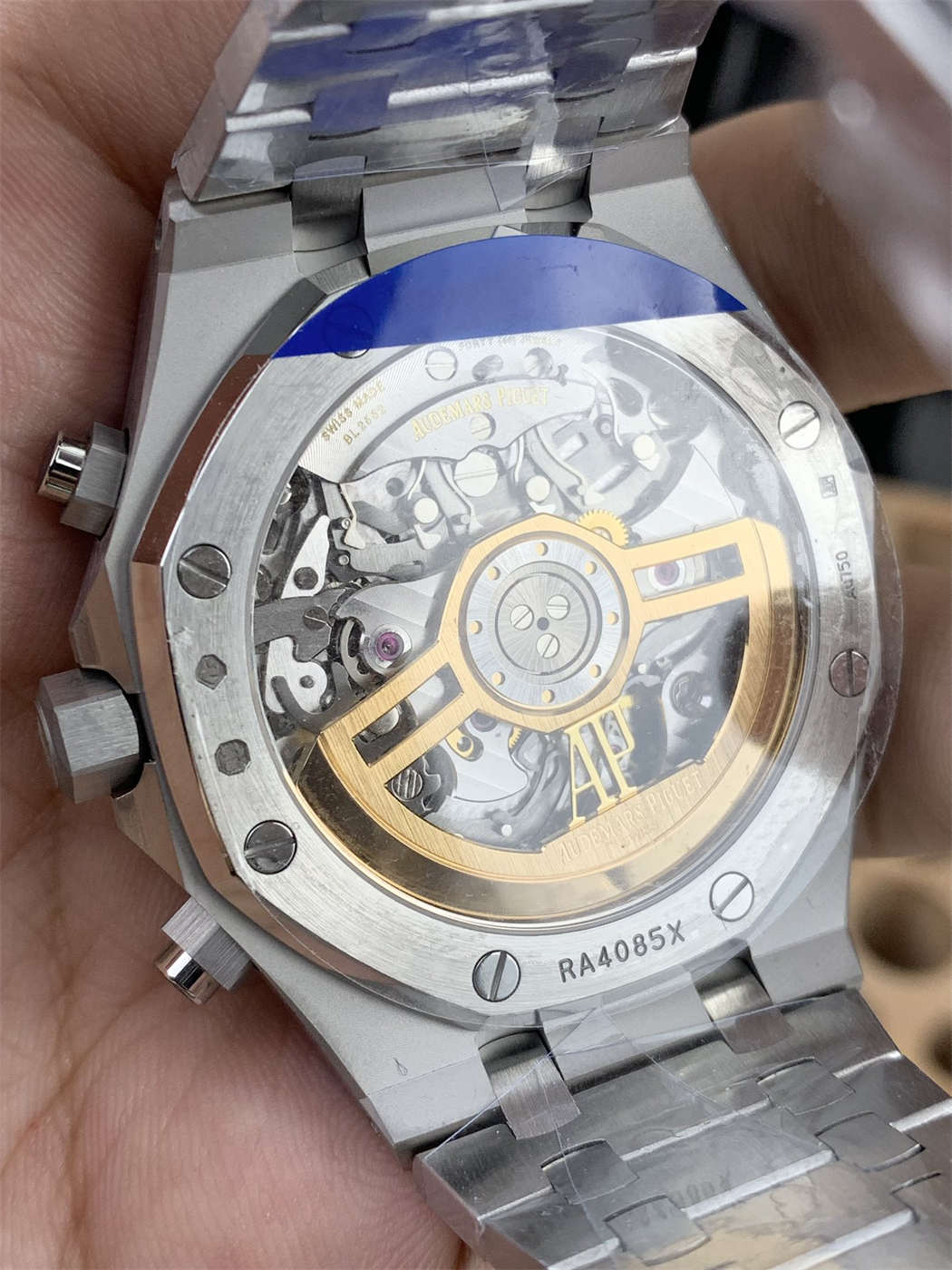 Royal Oak 26240 Blue Dial Replica – APS Factory Frosted Gold Chronograph