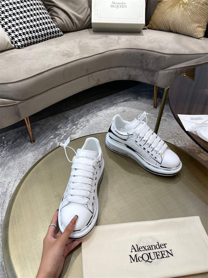 Alexander MQ Oversized