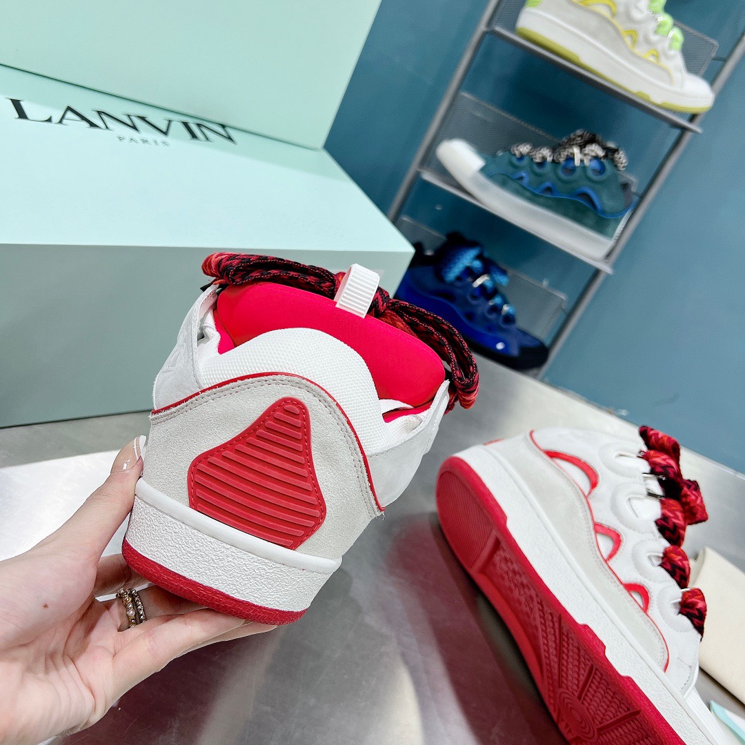 LAN Curb Sneaker 13