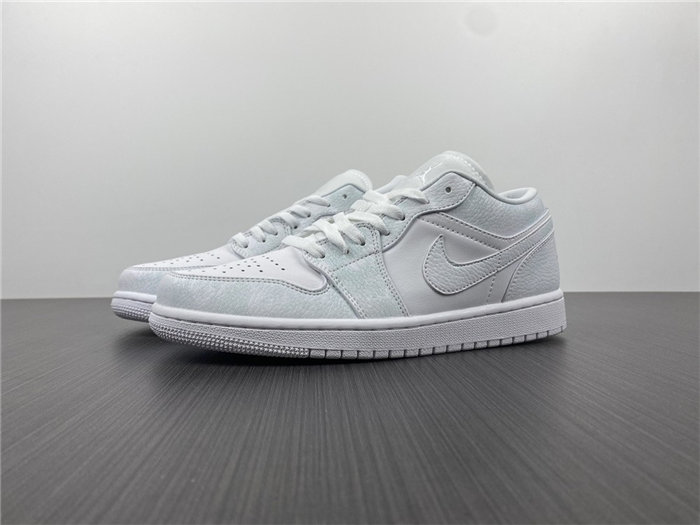 JRD1 Triple White Tumbled Leather 553558-130