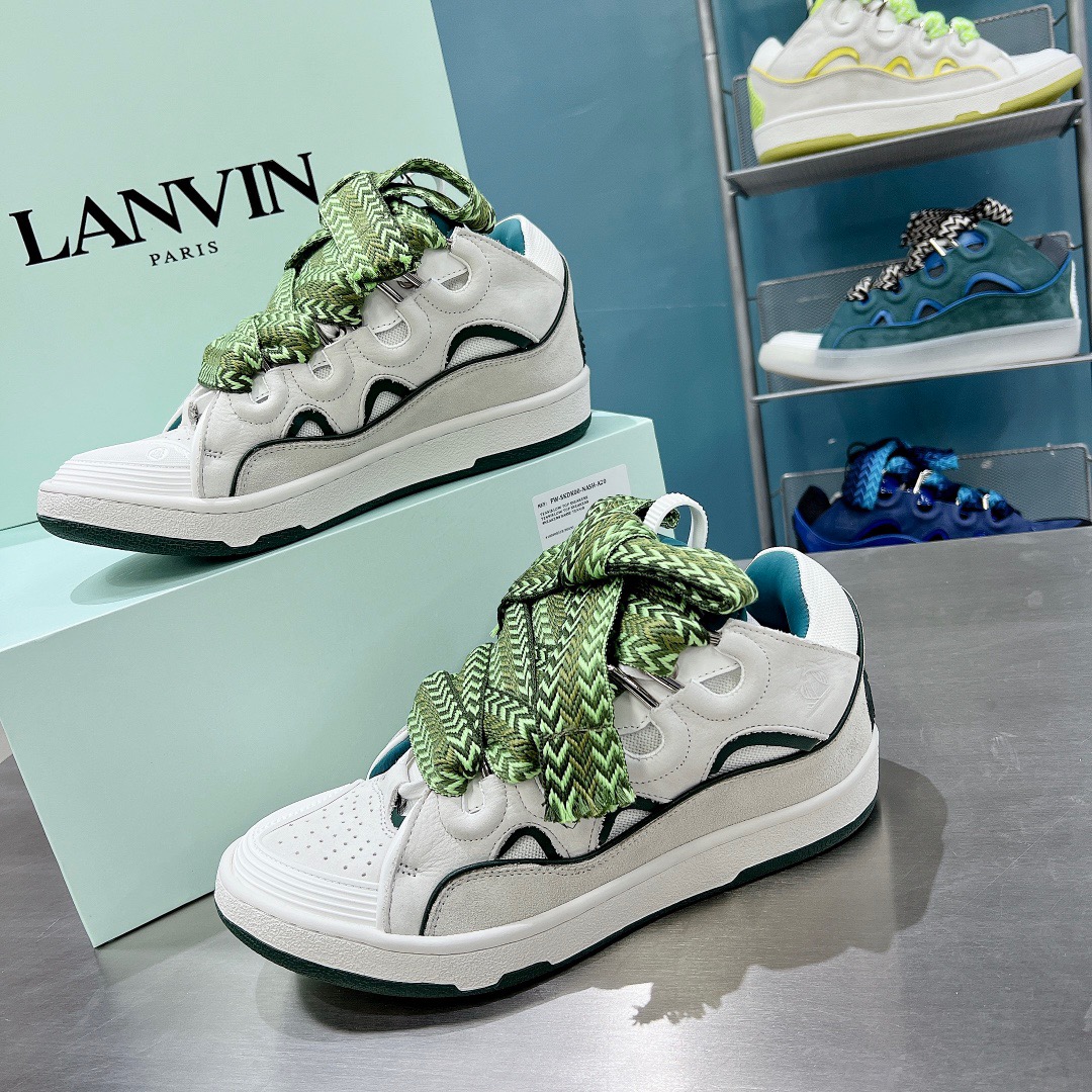 LAN Curb Sneaker 12