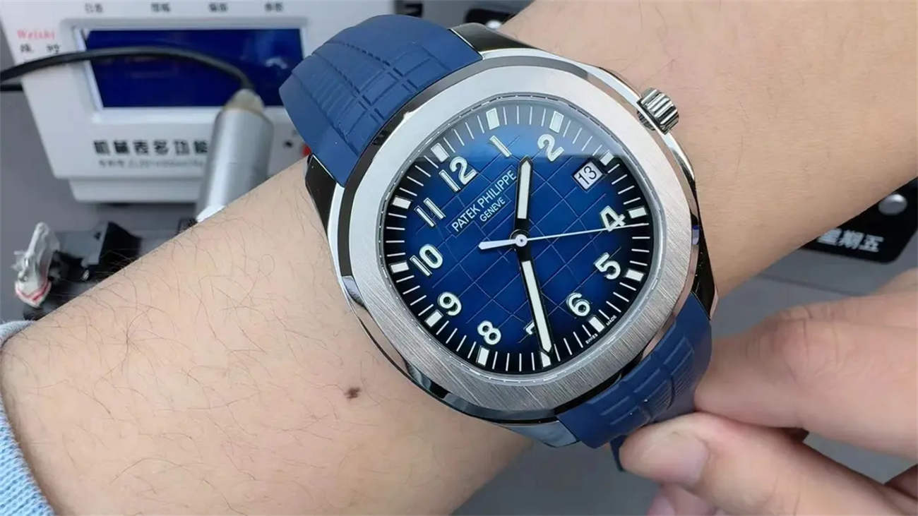 Patek Philippe Aquanaut 5168G Replica – Blue Dial, White Gold Case, 3K Factory Precision