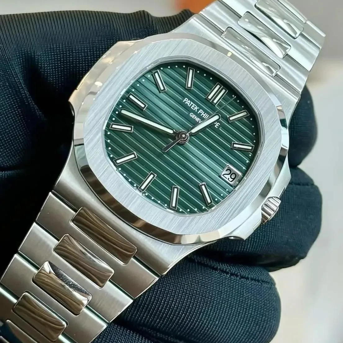 Patek Philippe Nautilus 5711-1A-014