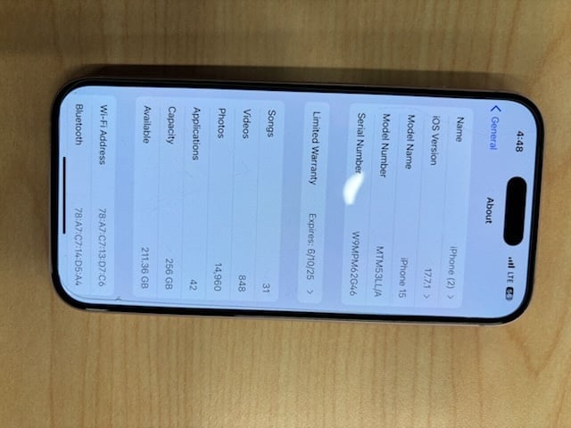 iPhone 15 9O25