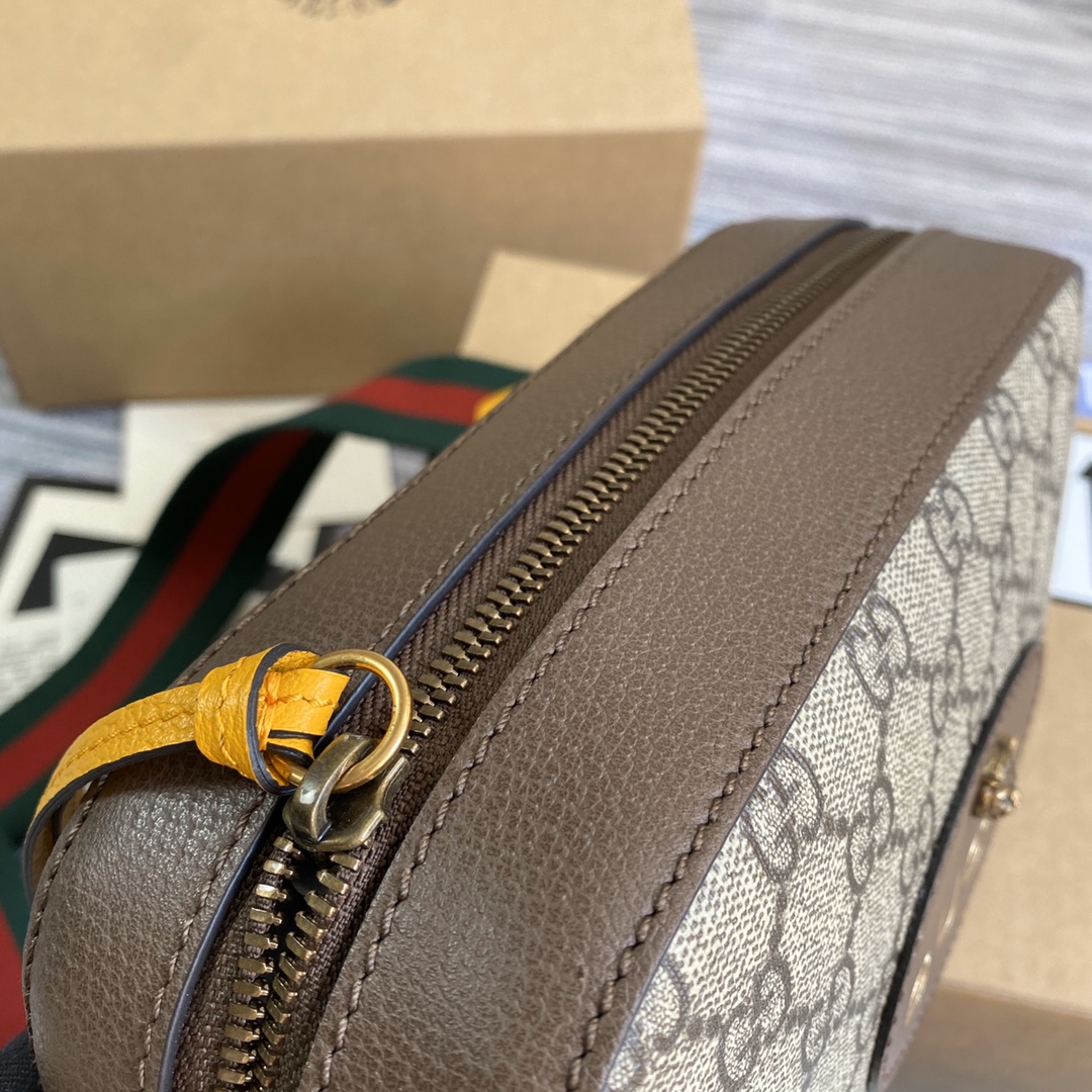 Woman’s Handbag 9.4″x5.9″x3.0″ BB-9190004