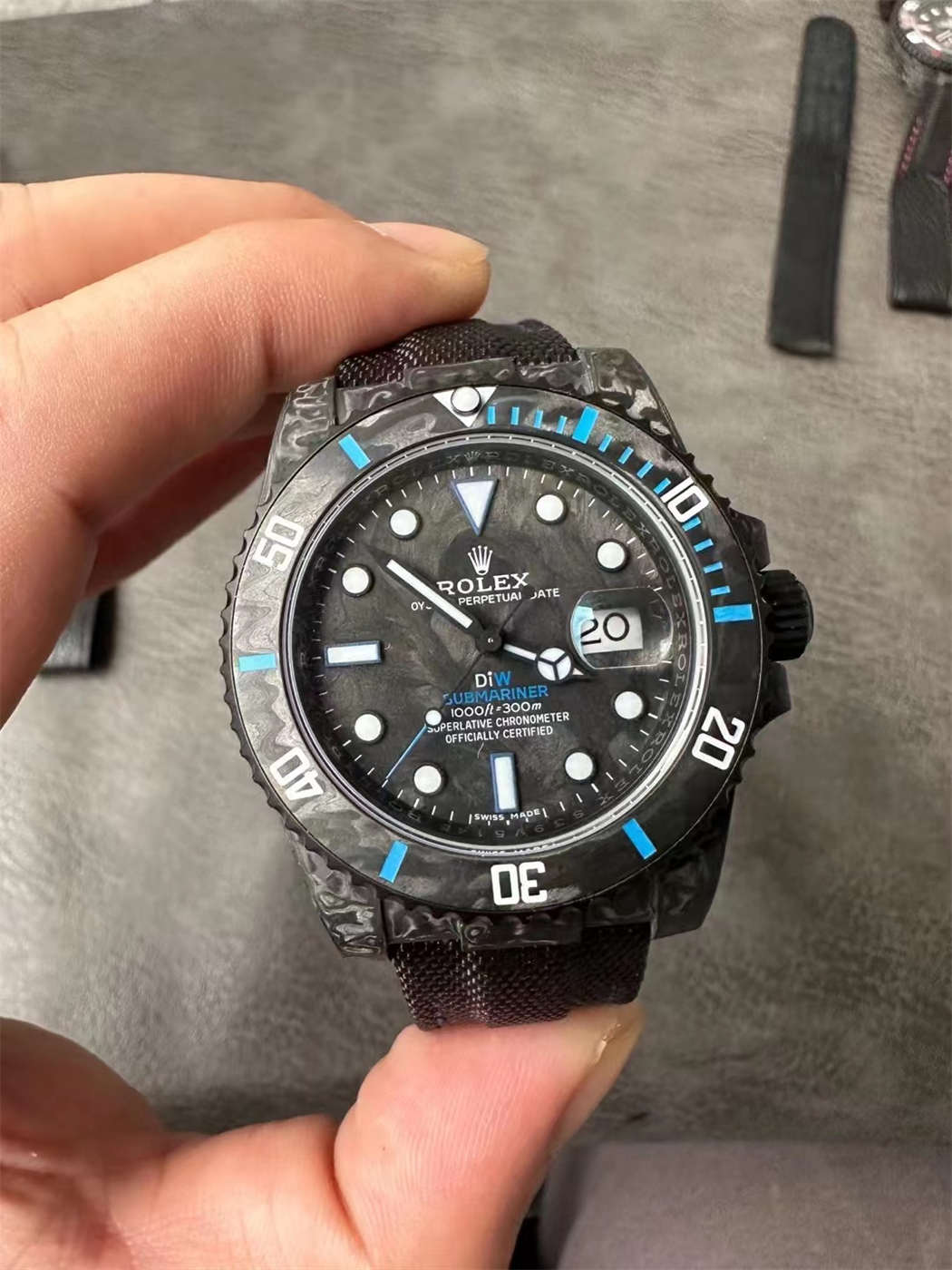 DiW Carbon Blue Submariner – VSF 40mm Forged Carbon (VS3135)