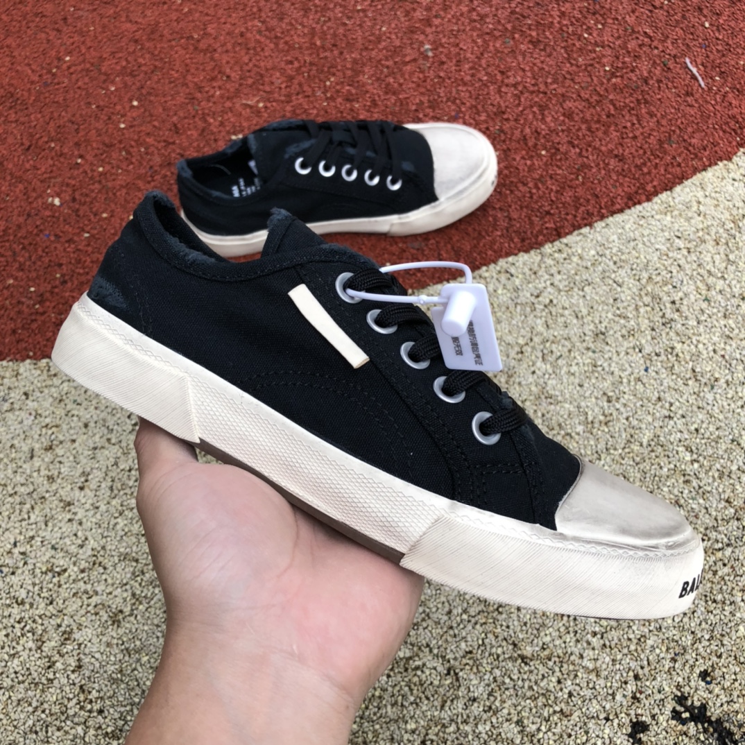 BLCG Pairs Sneaker Black Low