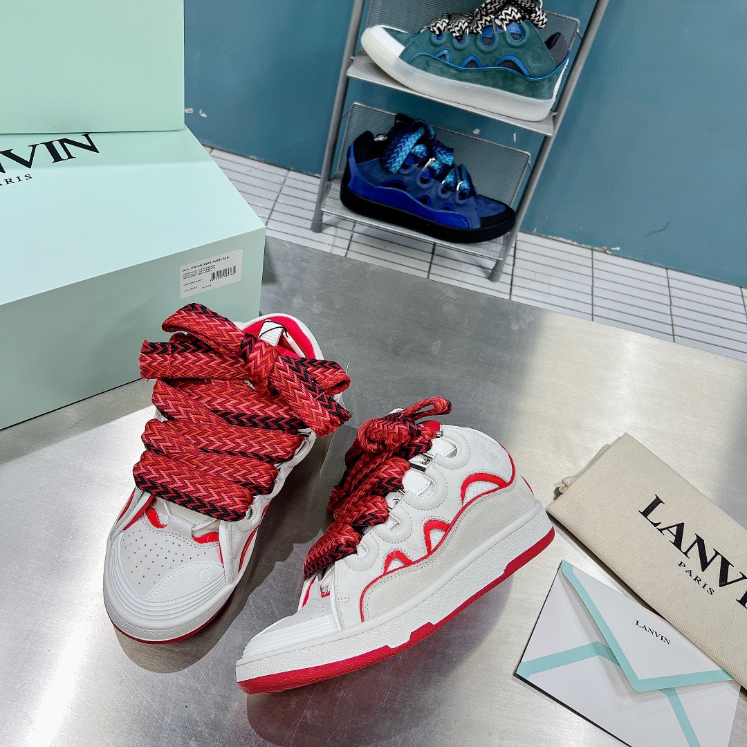 LAN Curb Sneaker 13