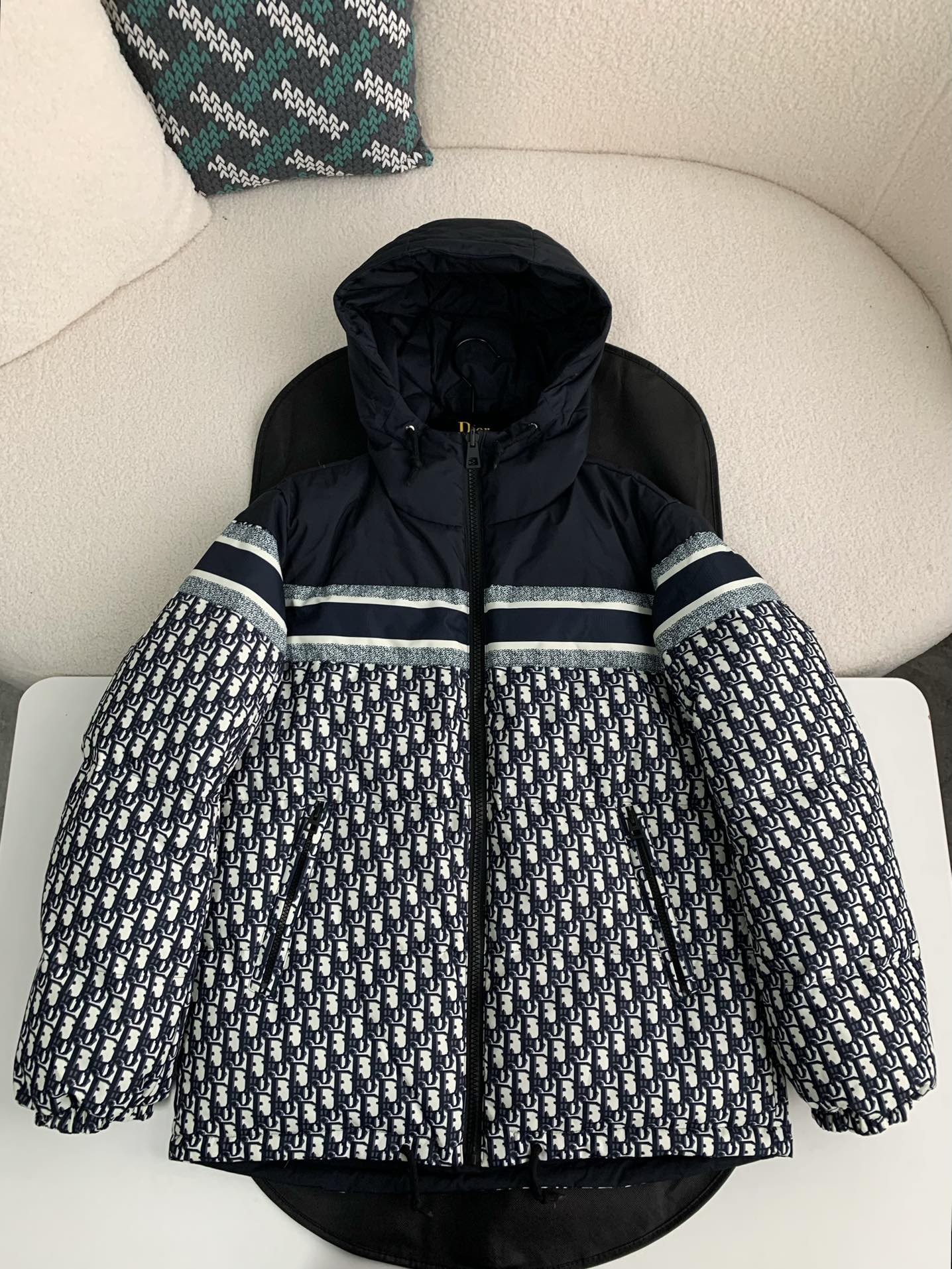 DR SS23 Down Jacket