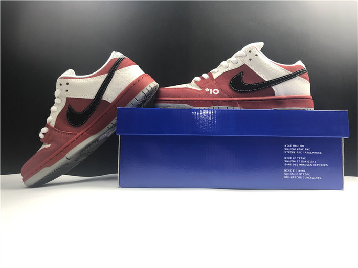 NK Dunk SB Low Roller Derby 313170-601