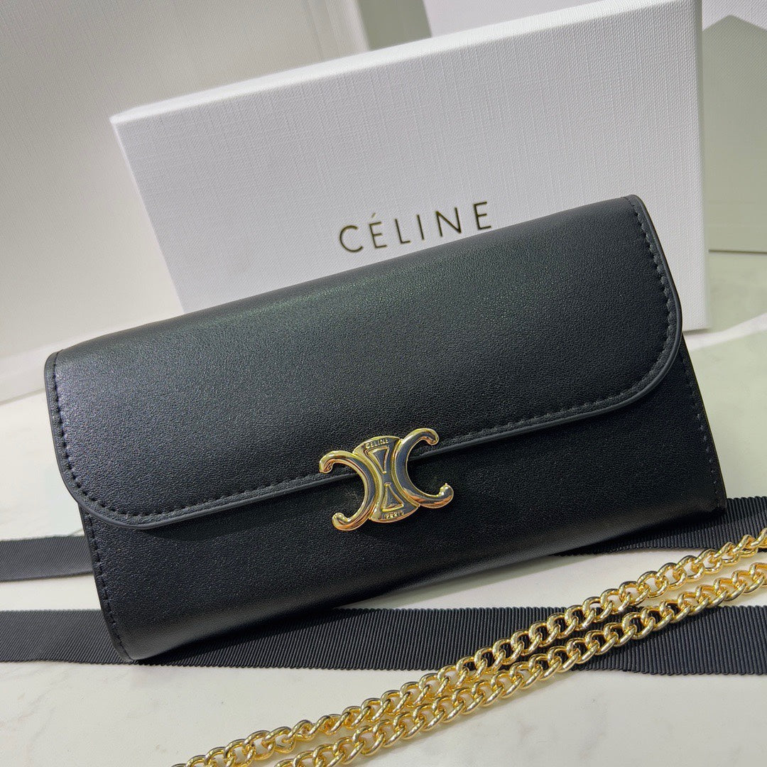 [Celine] 25SS Spring New Arrivals: A versatile wallet you must get ahead of the curve!
