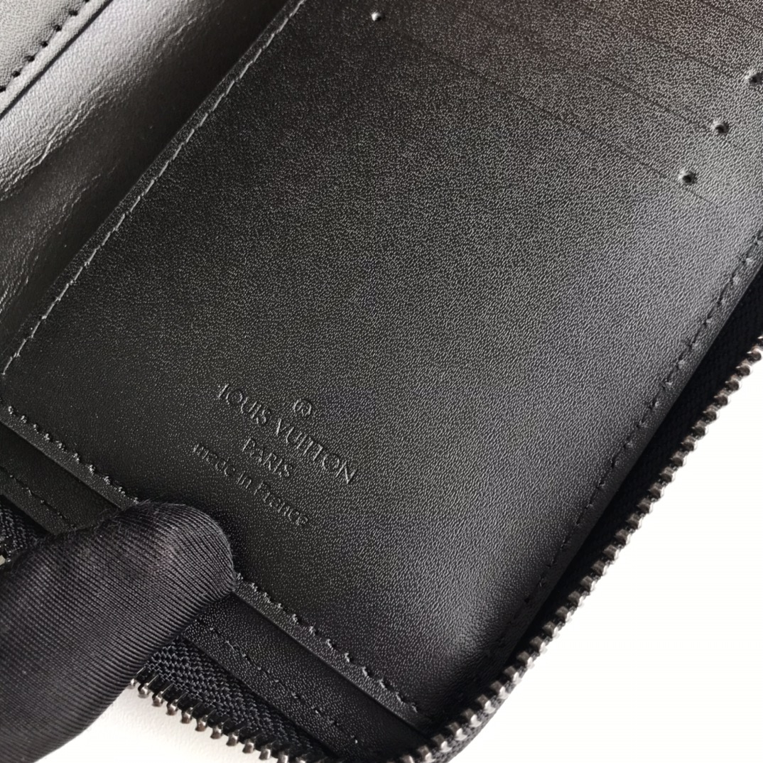 Long wallet 3.9″x7.9″x0.8″ BB-918000401