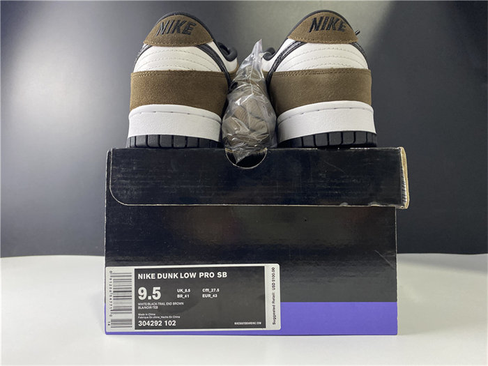 NK SB Dunk Low White Black Trail End Brown 304292-102