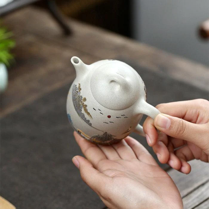 Bai Yu Duan Ni Yixing Teapot with Clay Painting 280ml