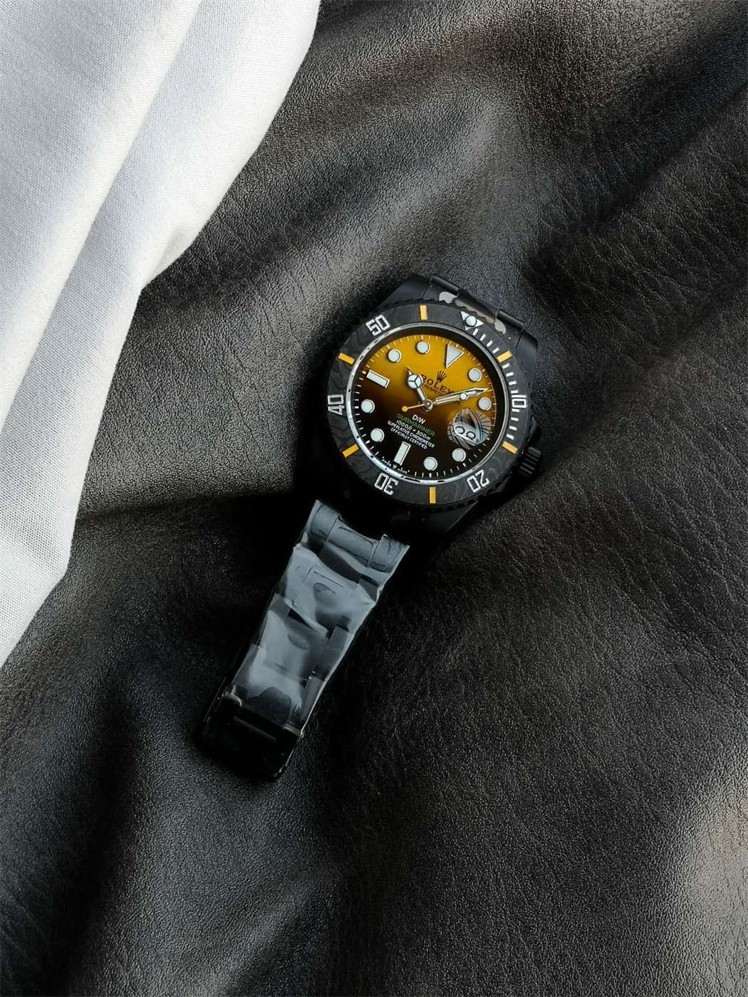 VSF DiW DLC Gradient Yellow – Submariner Custom (VS3135)