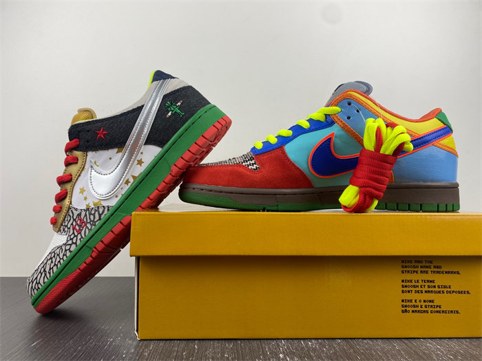 NK SB Dunk Low What the Dunk 318403-141