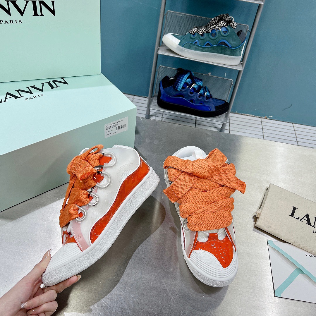 LAN Curb Sneaker 14