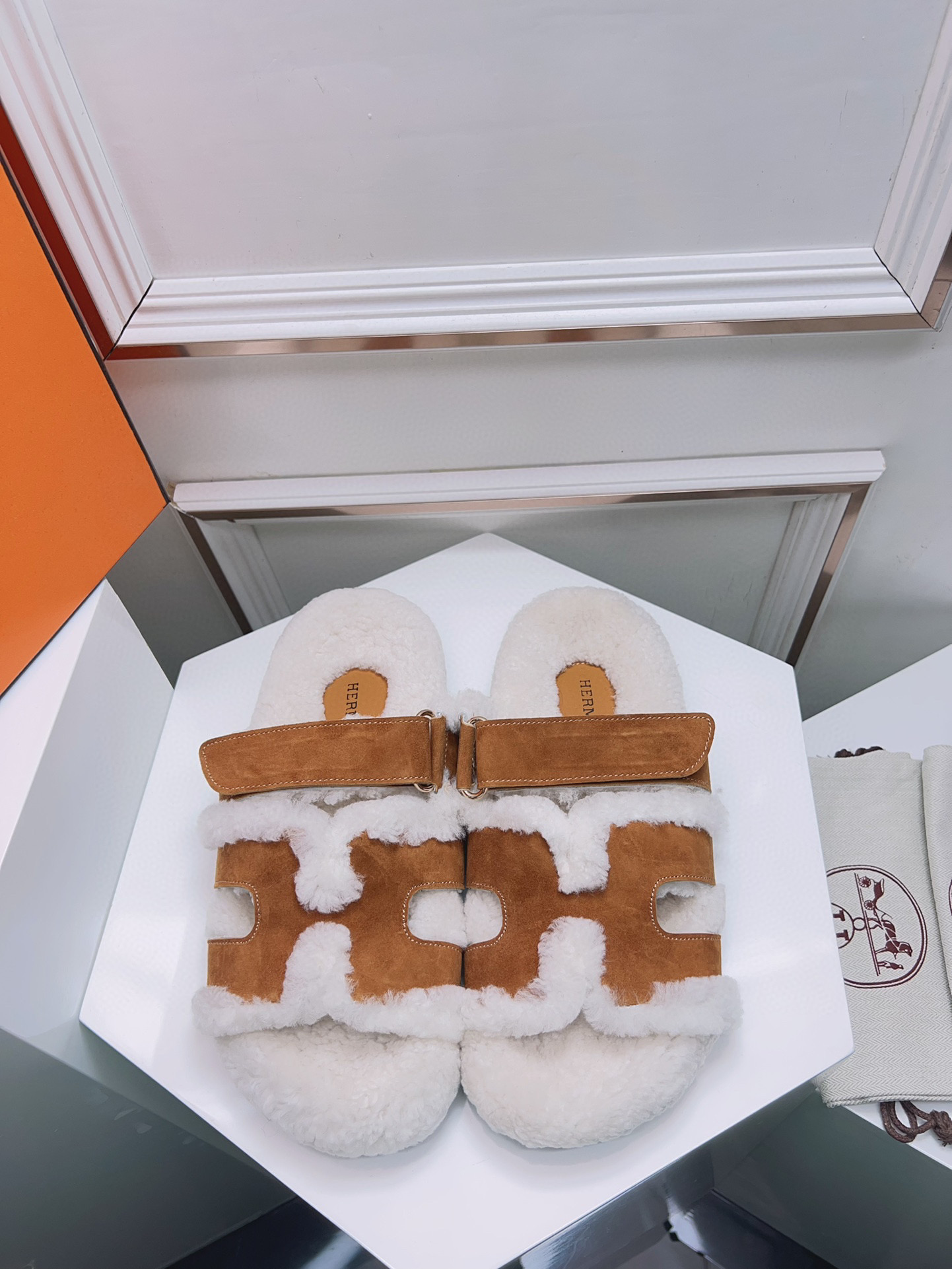 Fashion Winter Fleece Sandals With Adjustable Straps LX-872097