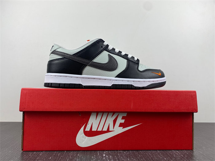 NK Dunk Low Grey Black Orange Mini Swoosh FN7808-001