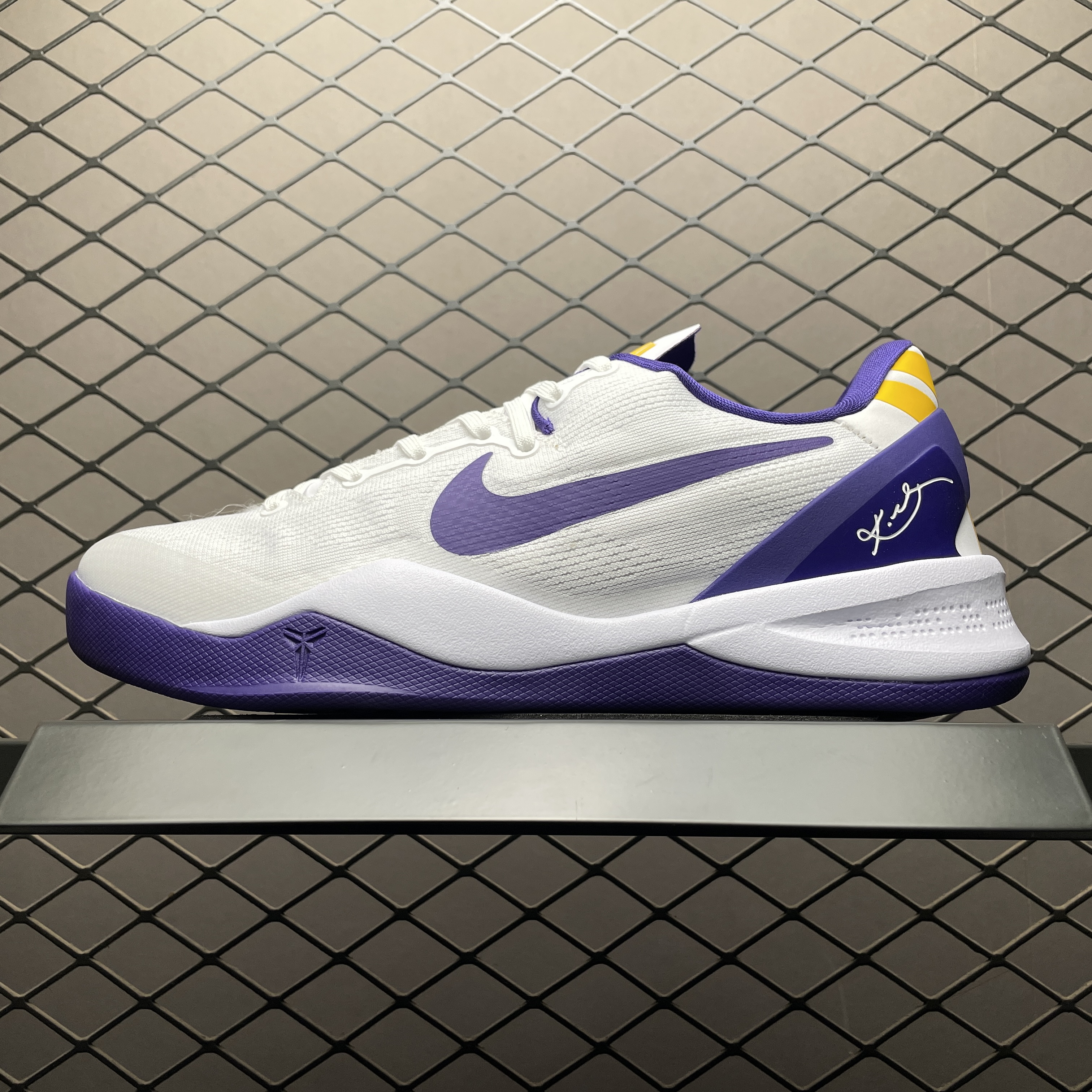 NK Kobe 8