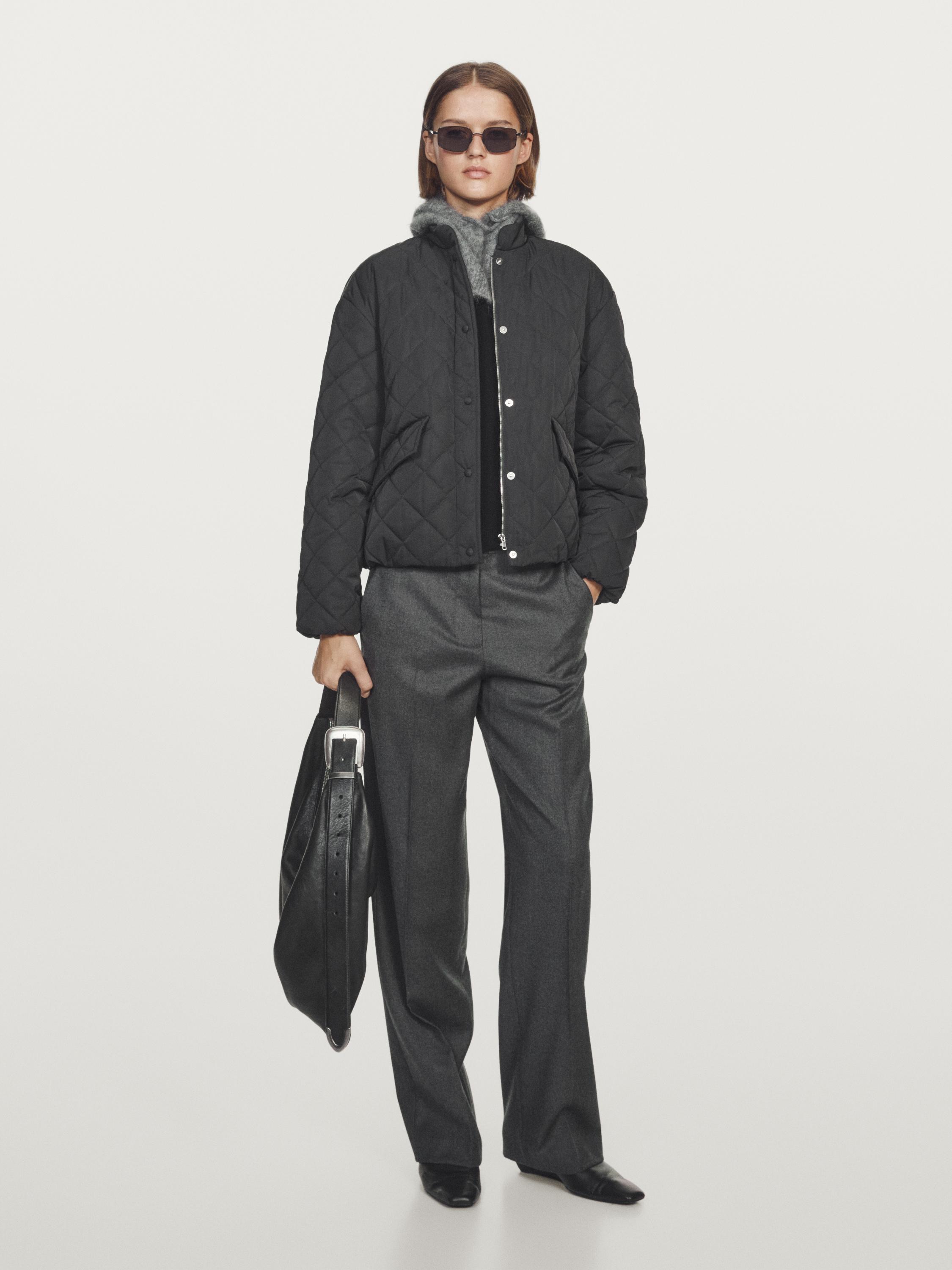 Chaqueta corta acolchada water repellent