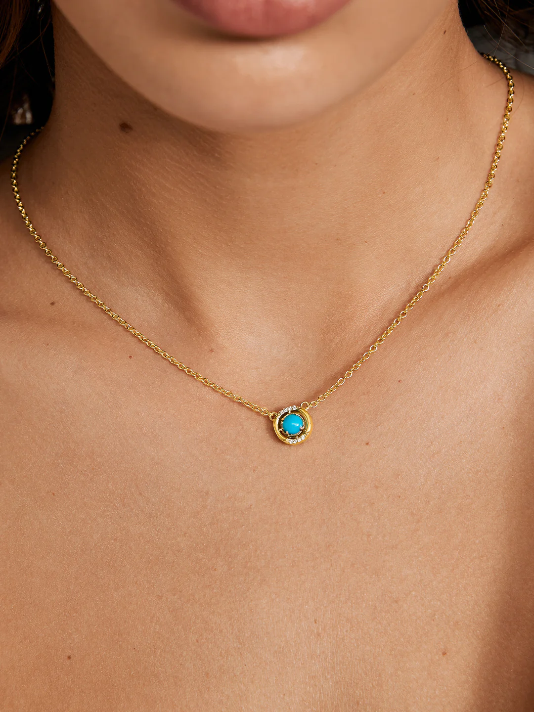 Halo Crystal Necklace