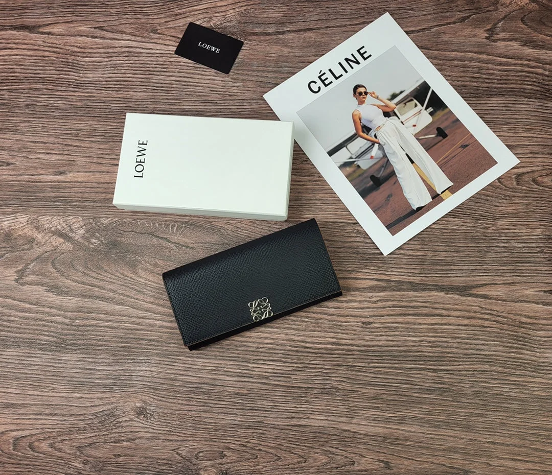 [Loewe] Long Wallet - Available in 5 Colors - Elegant Combinations